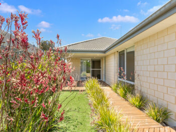Listing image for 10 Harvard Way, Wellard  WA  6170