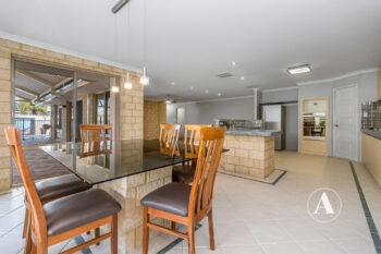 Listing image for 7 Bentwood Close, Thornlie  WA  6108