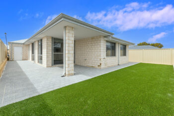 Listing image for 5 Somerset Way, Lakelands  WA  6180