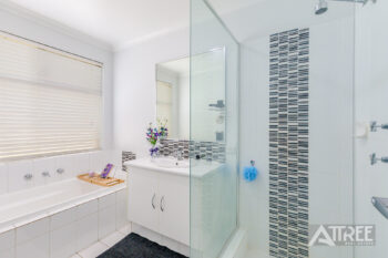 Listing image for 4 Crimson Way, Harrisdale  WA  6112