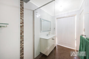Listing image for 5 Morton Loop, Canning Vale  WA  6155