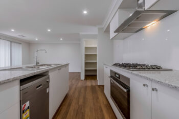 Listing image for 404 Torwood Avenue, Treeby  WA  6164