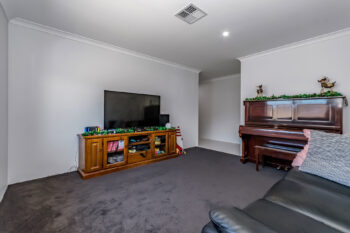 Listing image for 5 Mayo Place, Gosnells  WA  6110