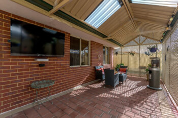 Listing image for 29 Fairfield Gardens, Canning Vale  WA  6155