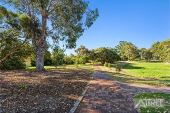 Listing image for 136 Burrendah Boulevard, Willetton  WA  6155