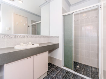 Listing image for 16 Aster Court, Thornlie  WA  6108