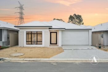 Listing image for 21 Pearwood Vista, Piara Waters  WA  6112