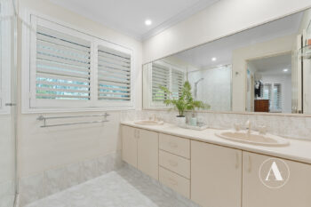 Listing image for 38 Stockmans Close, Oakford  WA  6121