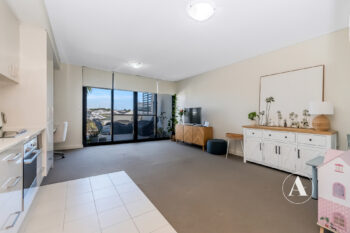 Listing image for 10/15 Pallett Avenue, Spearwood  WA  6163