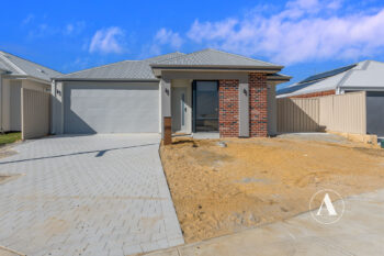 Listing image for 1 Yale Close, Haynes  WA  6112