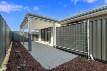 Listing image for 7A Kembla Way, Lakelands  WA  6180