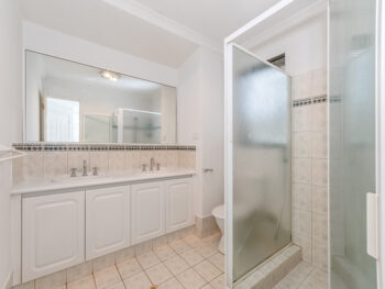 Listing image for 322 Knutsford Avenue, Kewdale  WA  6105