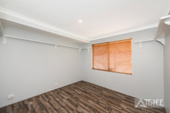 Listing image for 10 Kinnerton Gardens, Canning Vale  WA  6155