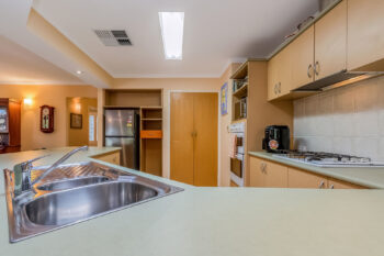 Listing image for 10 McInnes Way, Canning Vale  WA  6155