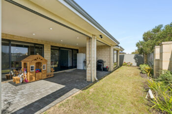 Listing image for 11 Cowes Street, Harrisdale  WA  6112
