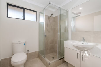 Listing image for 7B Kembla Way, Lakelands  WA  6180