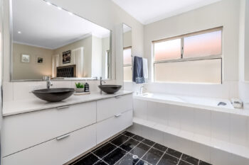 Listing image for 15 Bluestone Loop, Piara Waters  WA  6112