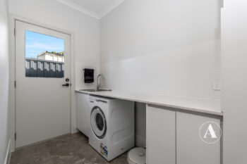 Listing image for 3 Ilford Place, Thornlie  WA  6108