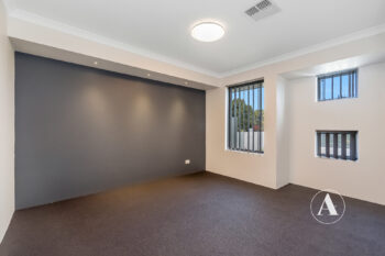 Listing image for 31 Barnevelder Bend, Southern River  WA  6110