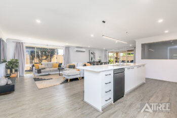 Listing image for 4 Crimson Way, Harrisdale  WA  6112