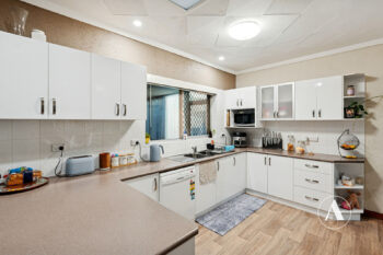 Listing image for 64 South Western Highway, Mount Richon  WA  6112