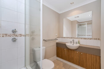 Listing image for 7/105 Wentworth Parade, Success  WA  6164