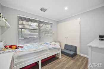 Listing image for 33 Hartwell Parade, Jandakot  WA  6164