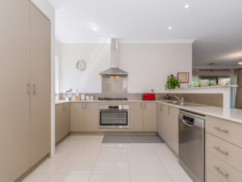 Listing image for 5 Sachem Bend, Piara Waters  WA  6112