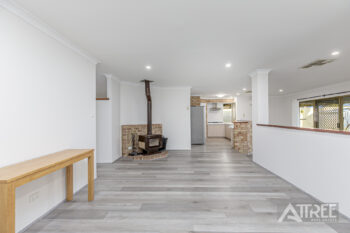 Listing image for 17 Endeavour Court, Thornlie  WA  6108