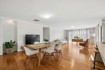 Listing image for 7 Randwick Bend, Harrisdale  WA  6112