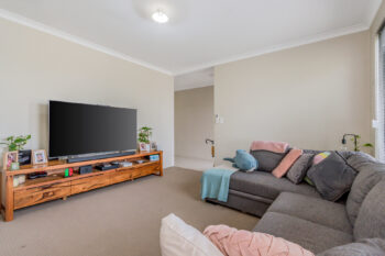 Listing image for 6 Wintergreen Crescent, Treeby  WA  6164