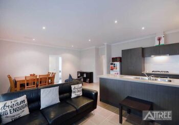 Listing image for 6/11 Carnation Street, Canning Vale  WA  6155