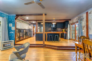 Listing image for 10 Gwalia Place, Gosnells  WA  6110