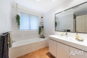 Listing image for 3 Plum Court, Thornlie  WA  6108