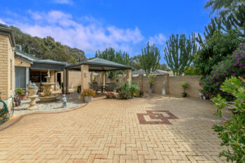 Listing image for 10 Fitzgerald Loop, Canning Vale  WA  6155