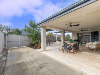 Listing image for 427 Balfour Street, Southern River  WA  6110