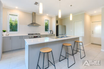 Listing image for 25 Holbeck Way, Baldivis  WA  6171