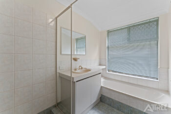 Listing image for 11 Illawarra Crescent, Canning Vale  WA  6155