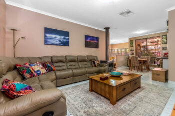 Listing image for 2 Feltbush Mews, Canning Vale  WA  6155