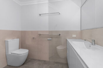 Listing image for 15/208 Burslem Drive, Maddington  WA  6109