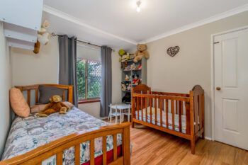 Listing image for 10 Mulga Place, Thornlie  WA  6108