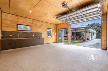 Listing image for 3 Ilford Place, Thornlie  WA  6108