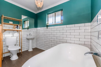 Listing image for 28 Honeyeater Retreat, Brookdale  WA  6112