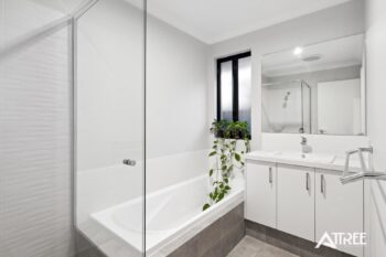 Listing image for 32 Minette Road, Piara Waters  WA  6112