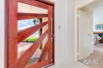 Listing image for 10 Whitehorse Drive, Harrisdale  WA  6112