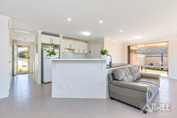 Listing image for 38 Brown Crescent, Seville Grove  WA  6112