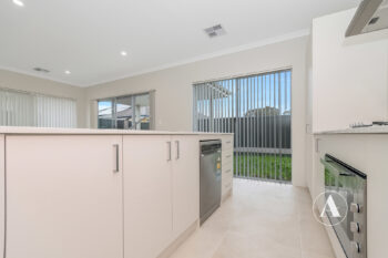 Listing image for 100 Dotterel Way, East Cannington  WA  6107