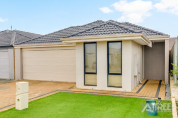 Listing image for 6 Tompkins Way, Harrisdale  WA  6112