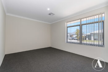 Listing image for 5 Siesta Way, Madora Bay  WA  6210