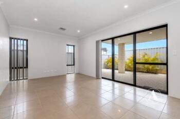 Listing image for 5 Siena Approach, Piara Waters  WA  6112